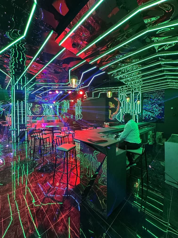 Night Club detail 4